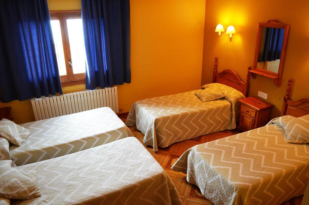 Hotel Suiza Брончалес Екстериор снимка