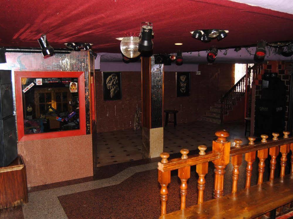 Hotel Suiza Брончалес Екстериор снимка